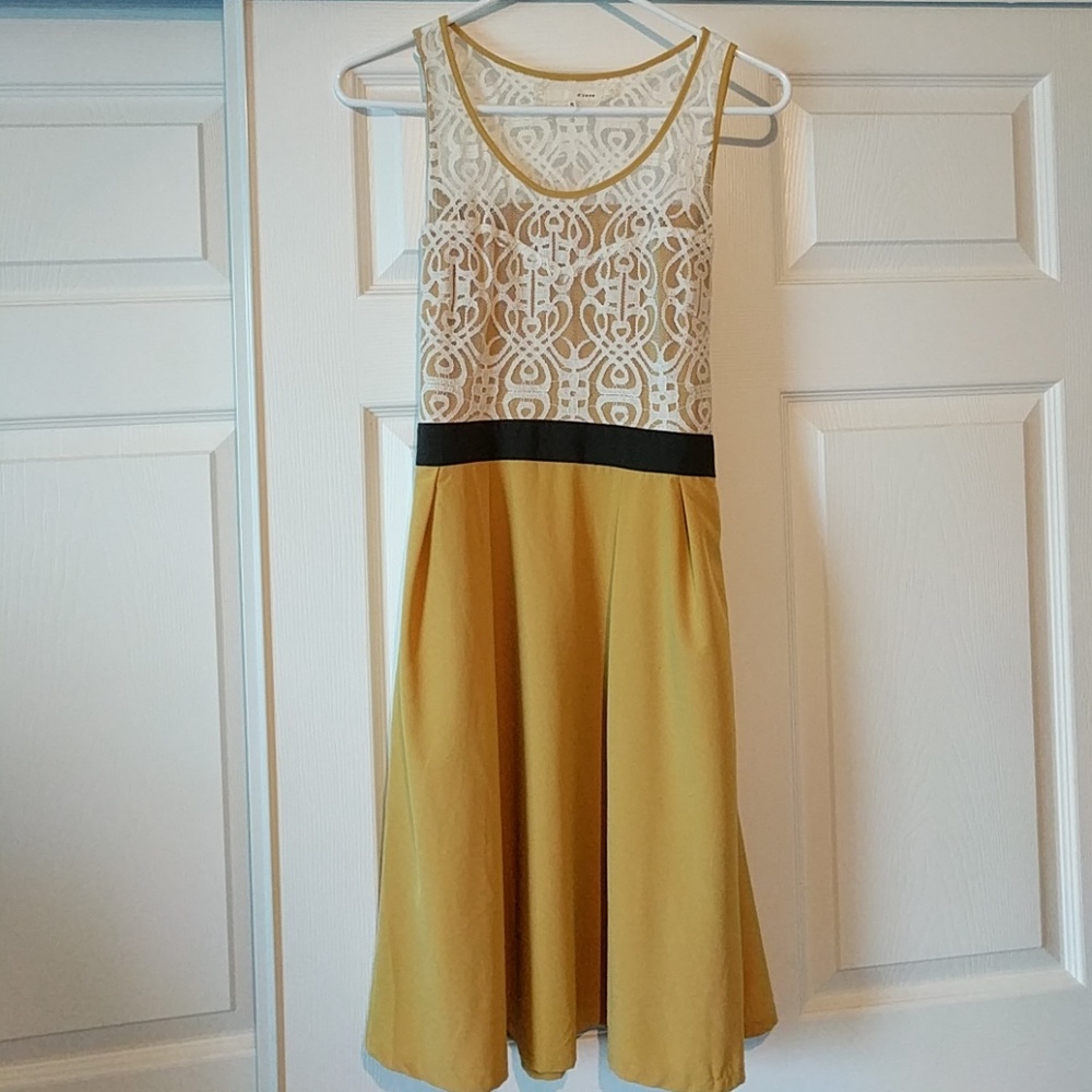 Modcloth a'reve dress
